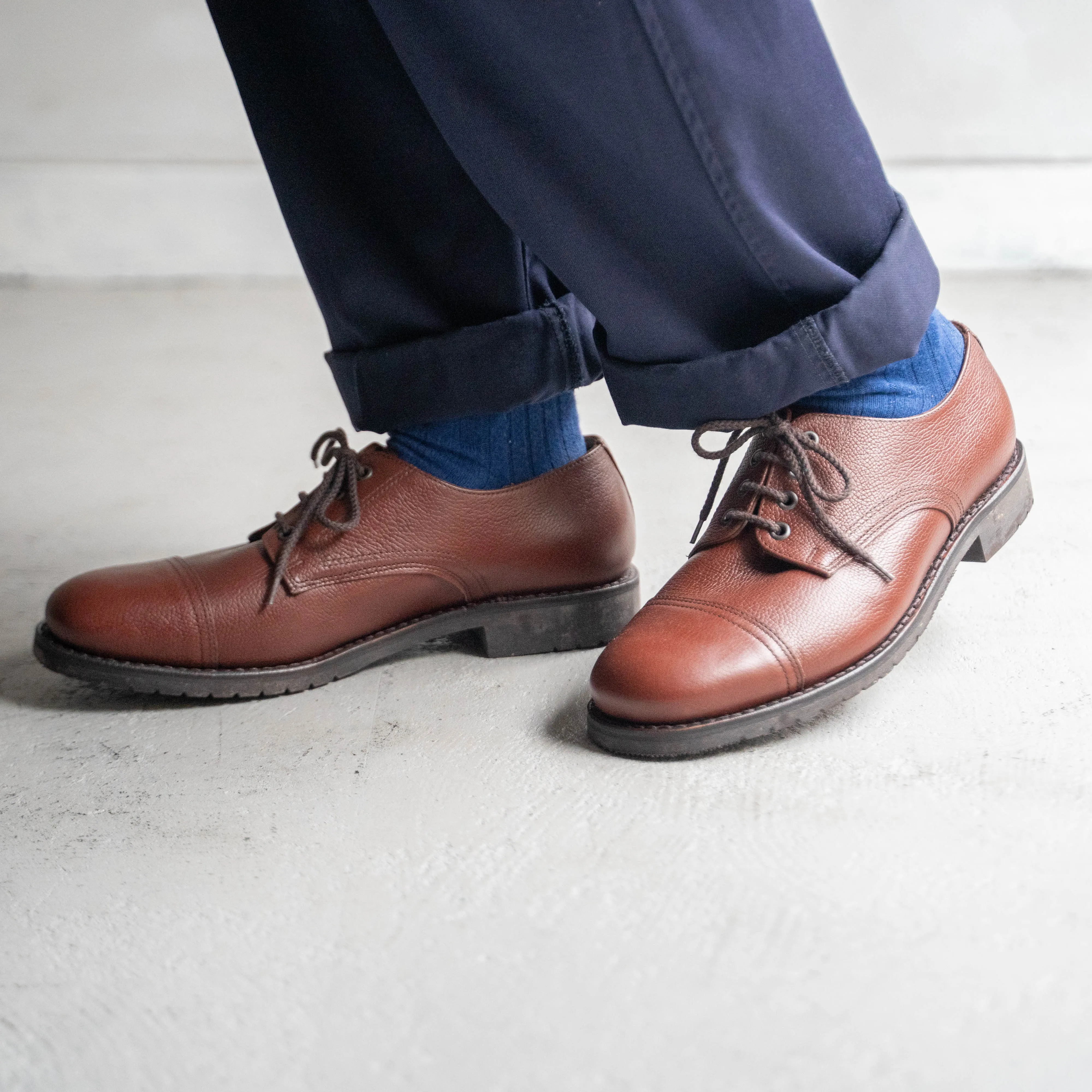 around 1990s Dutch military bordeaux color leather shoes 'dead stock'