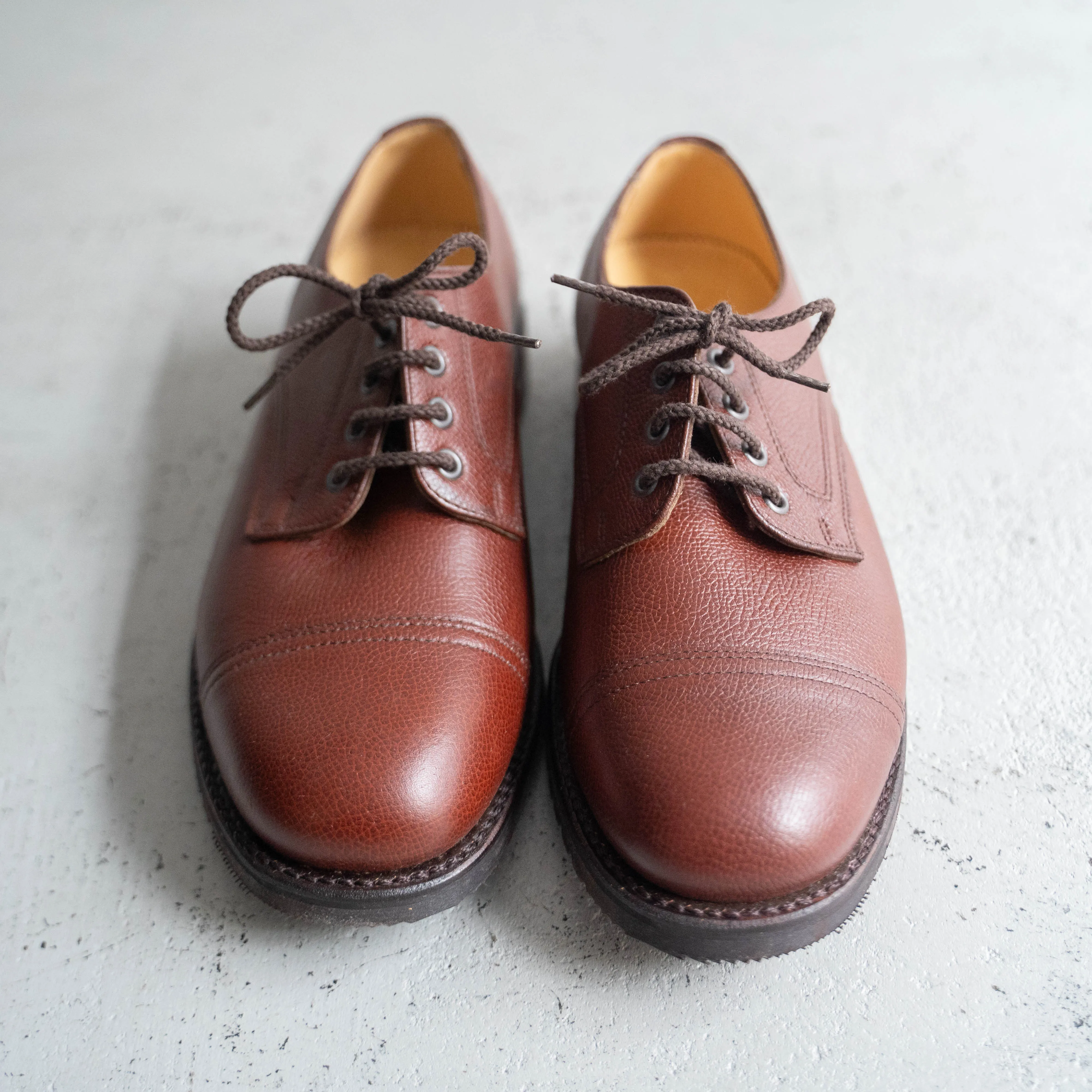 around 1990s Dutch military bordeaux color leather shoes 'dead stock'
