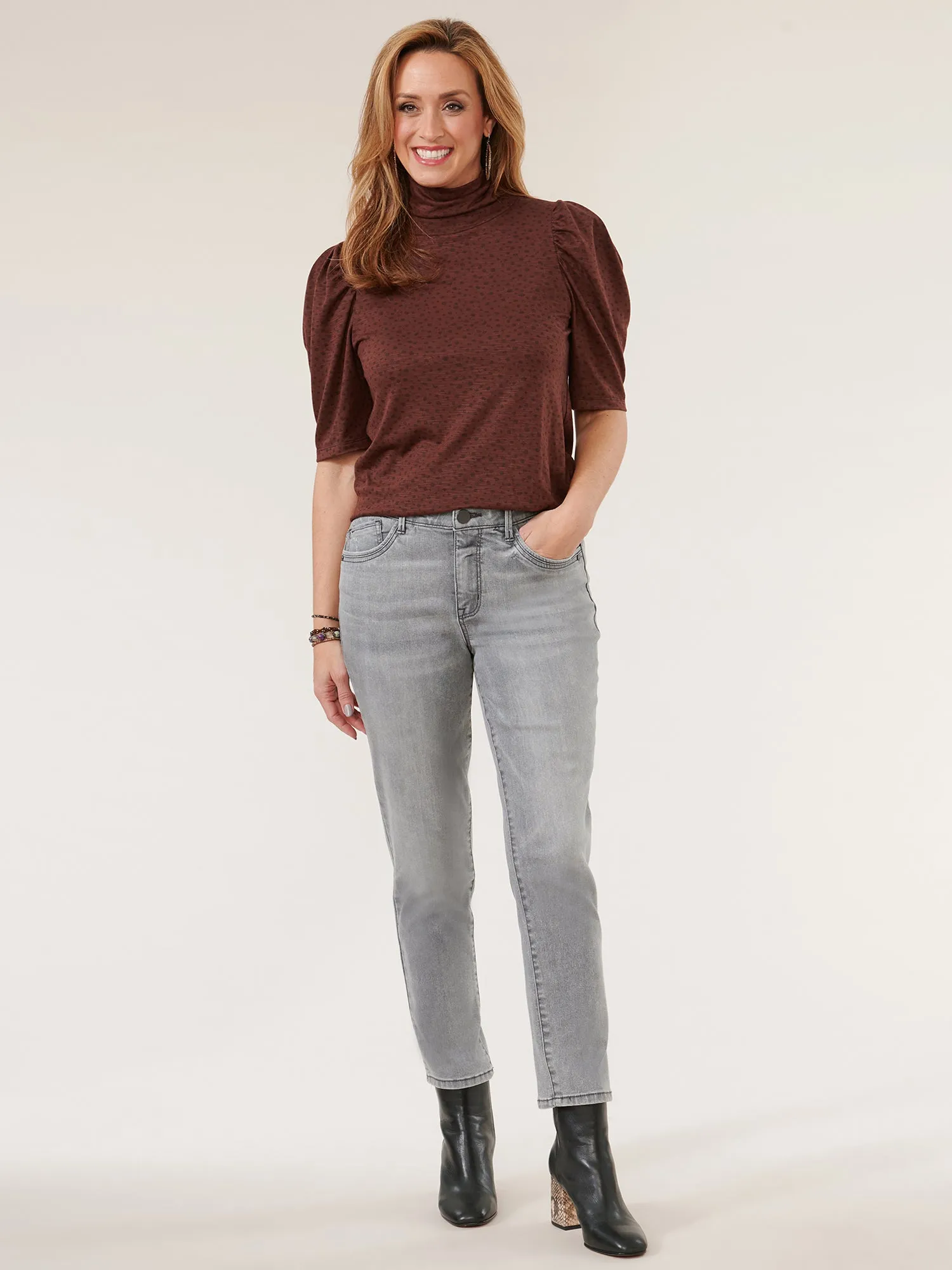 Elbow Puff Sleeve Printed Turtleneck Knit Top