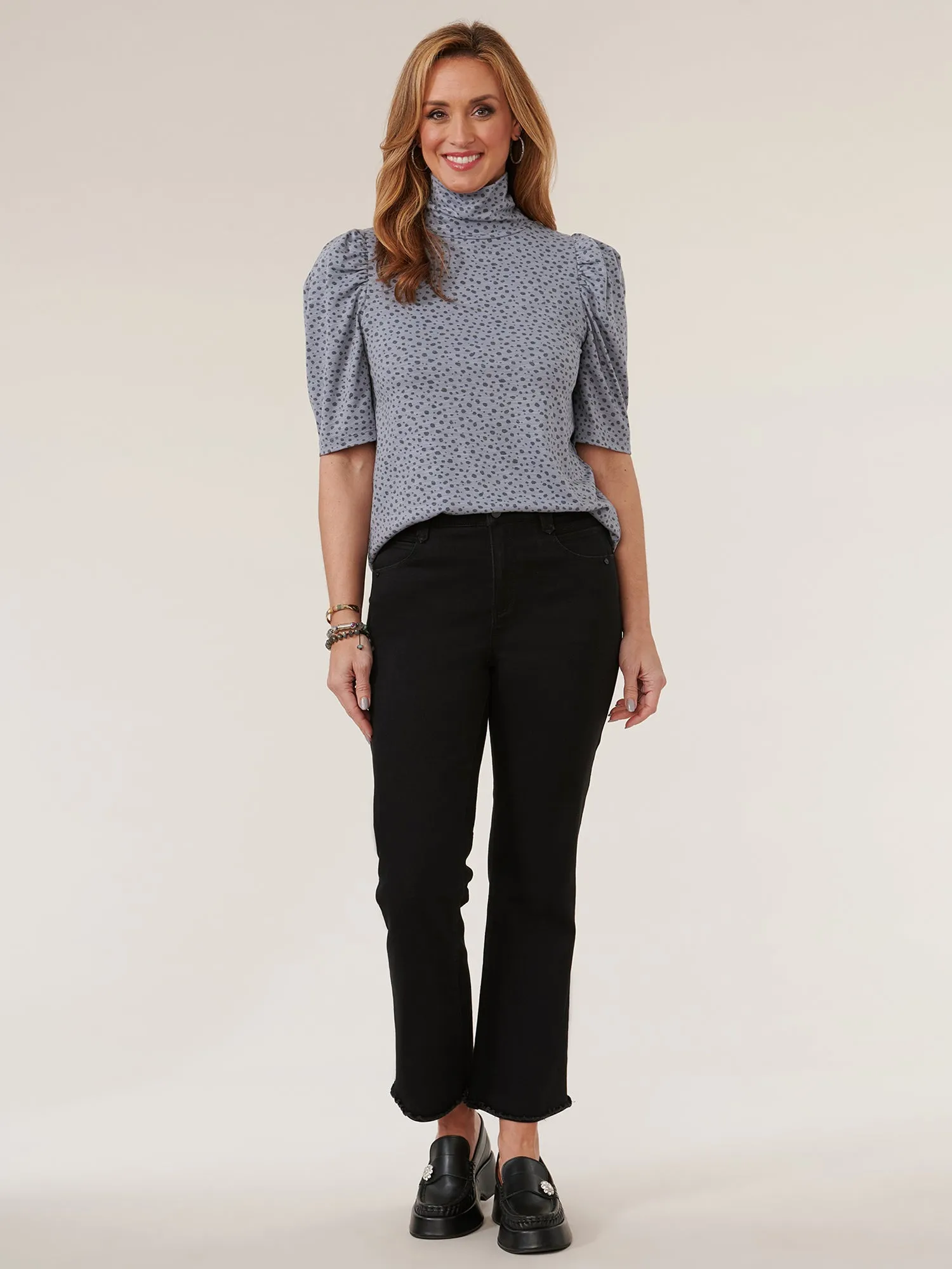Elbow Puff Sleeve Printed Turtleneck Knit Top