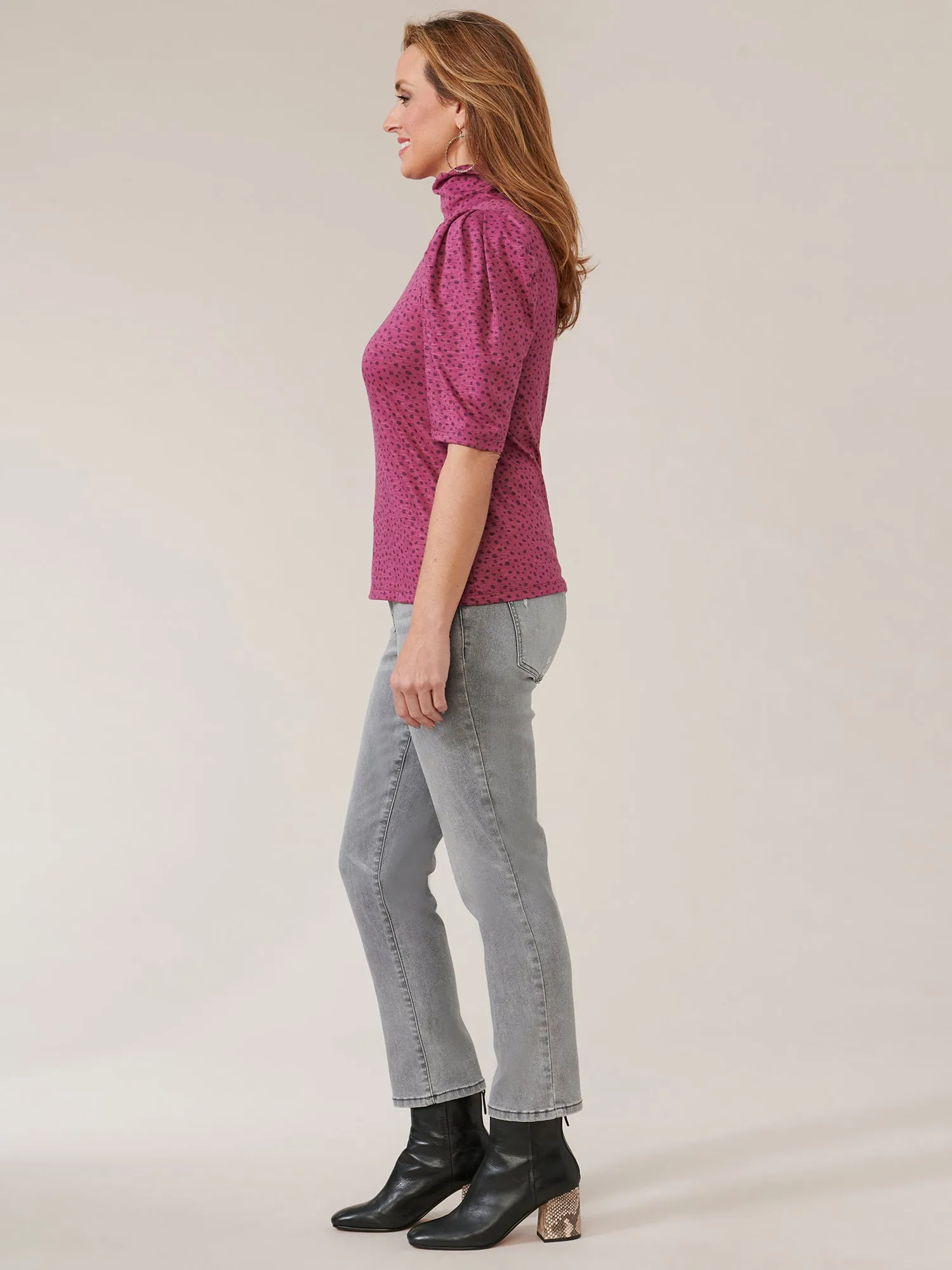 Elbow Puff Sleeve Printed Turtleneck Knit Top