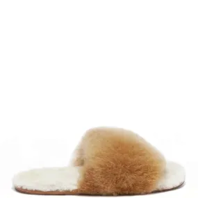 ETHICALLY AND CRUELTY FREE ALPACA SLIDER IN GINGER HONEY