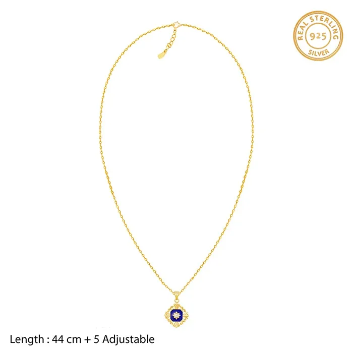 Golden Queen's Throne Pendant with Link Chain